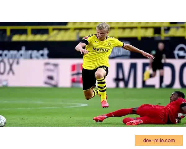 格蕾丝盖约罗在女足法甲赛场火力全开持续进球助力球队飙升