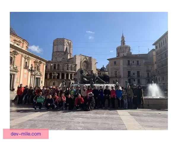 西班牙暴雨突袭瓦伦西亚赛事被迫延期引关注